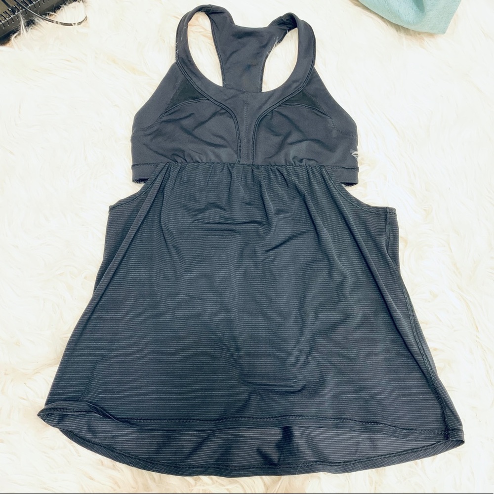 Lululemon BabyDoll Sport Bra Tank Top Size 6 - Picture 6 of 8